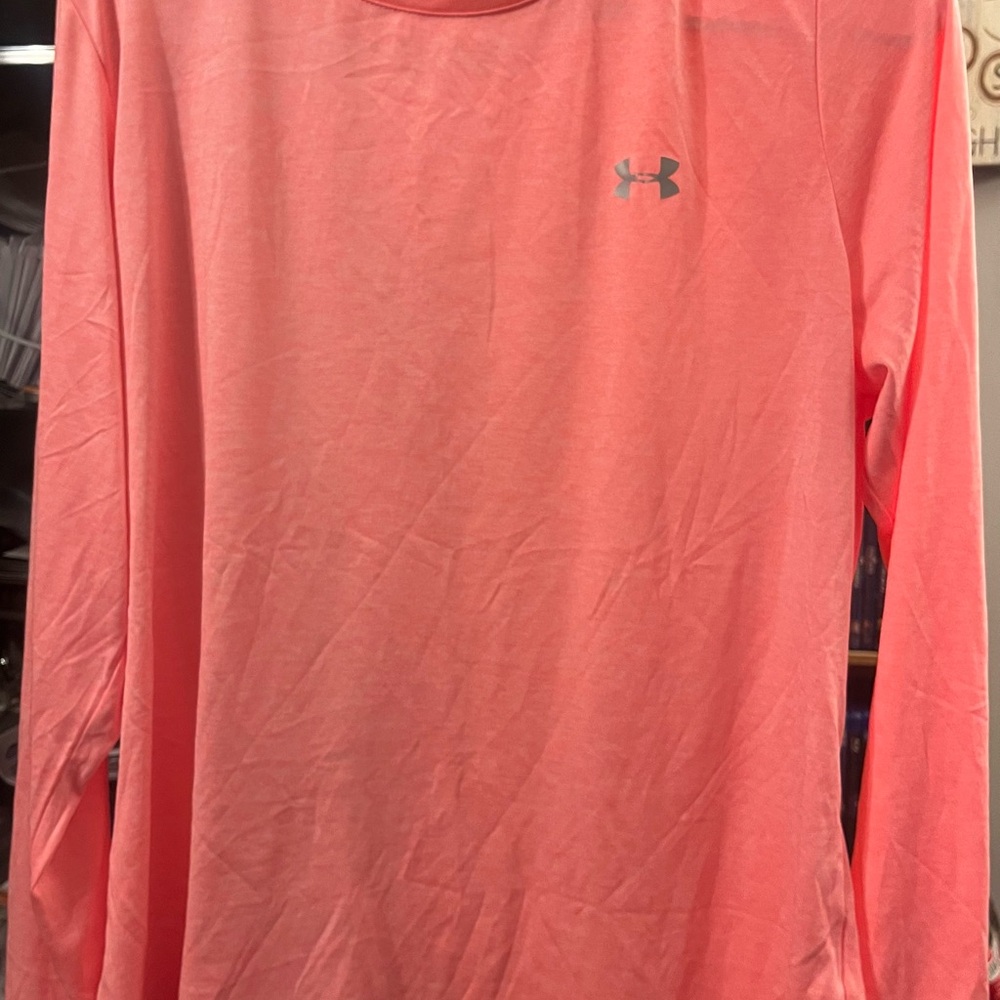 Under Armour Peach HeatGear Long Sleeve Loose